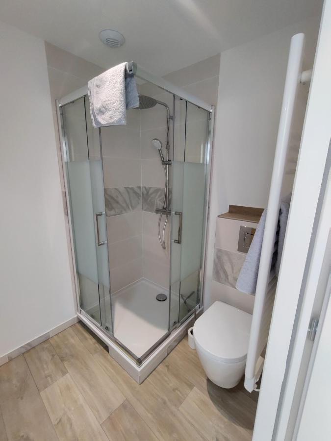 Appartement T3 Plume Hyper Centre D'Ernee Ernée Exterior foto