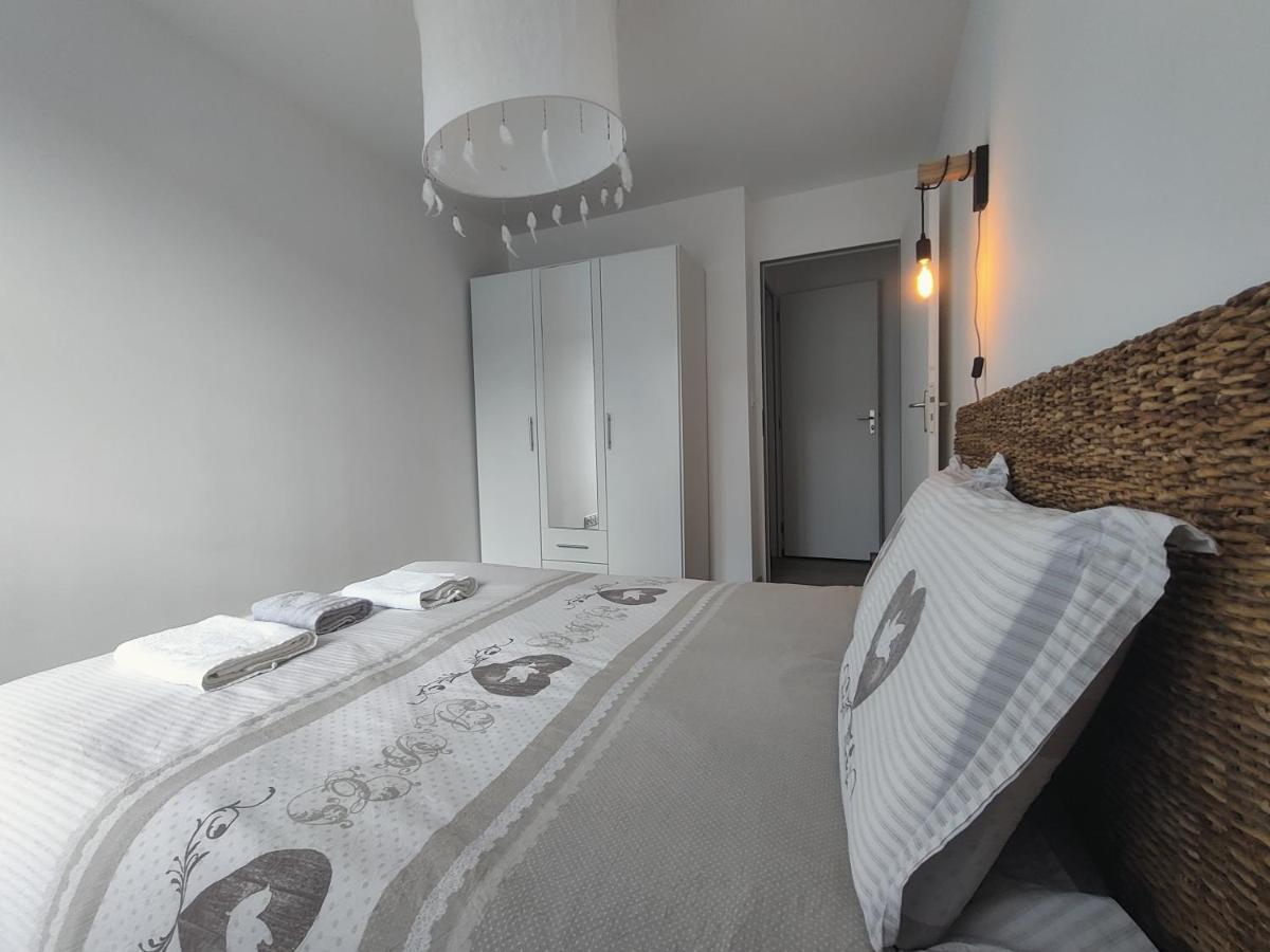 Appartement T3 Plume Hyper Centre D'Ernee Ernée Exterior foto