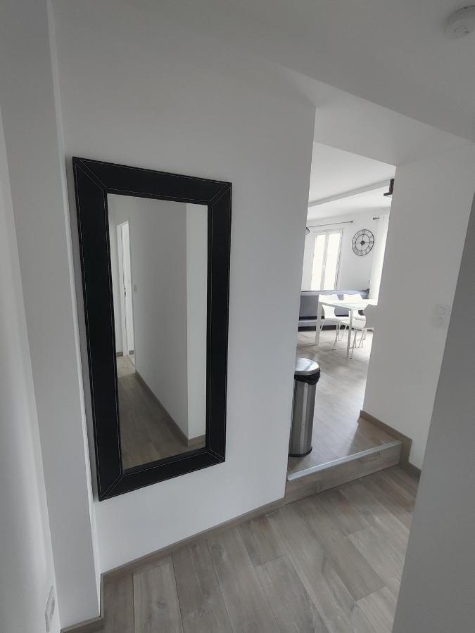 Appartement T3 Plume Hyper Centre D'Ernee Ernée Exterior foto